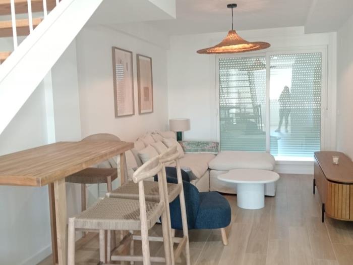 Maison accol&eacute;e /jumel&eacute;e -
                                Zahara De Los Atunes -
                                3 chambres -
                                6 occupants