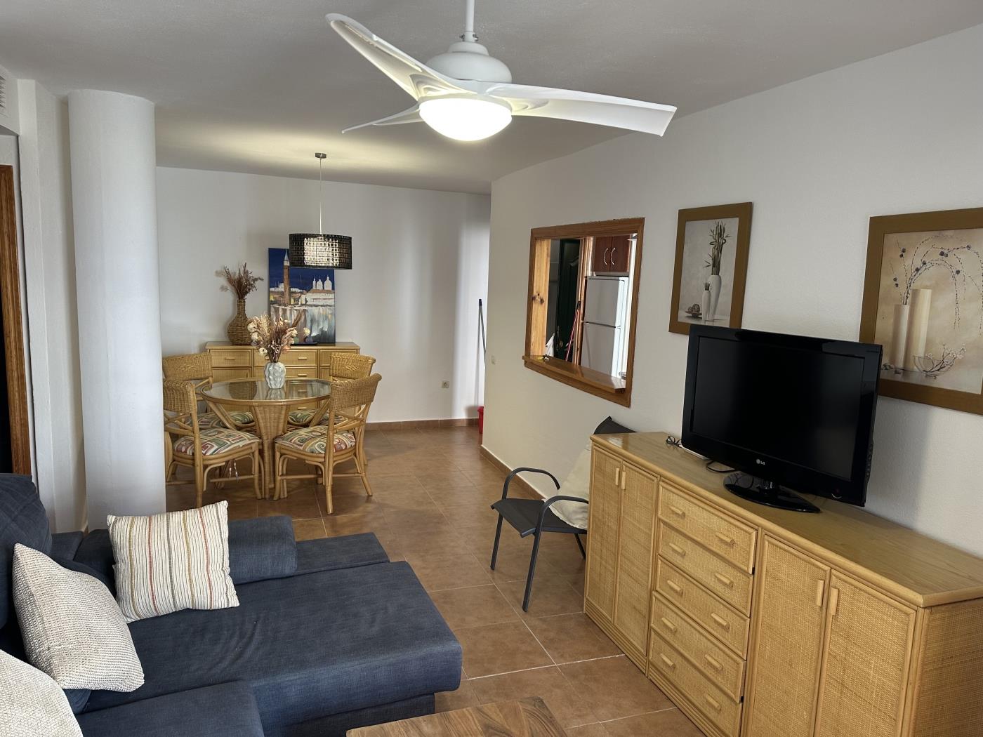 Appartement -
                                Zahara De Los Atunes -
                                2 chambres -
                                4 occupants